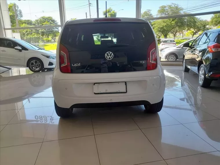 Volkswagen UP Branco 1