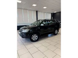 Toyota Hilux SW4