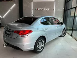 Citroën C4 Lounge