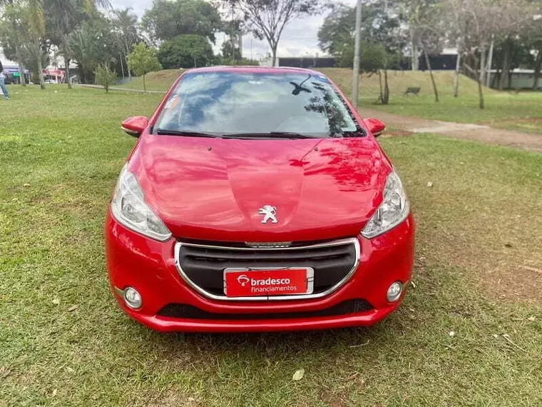 Peugeot 208 Vermelho 3