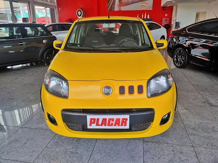 Fiat Uno Amarelo 2