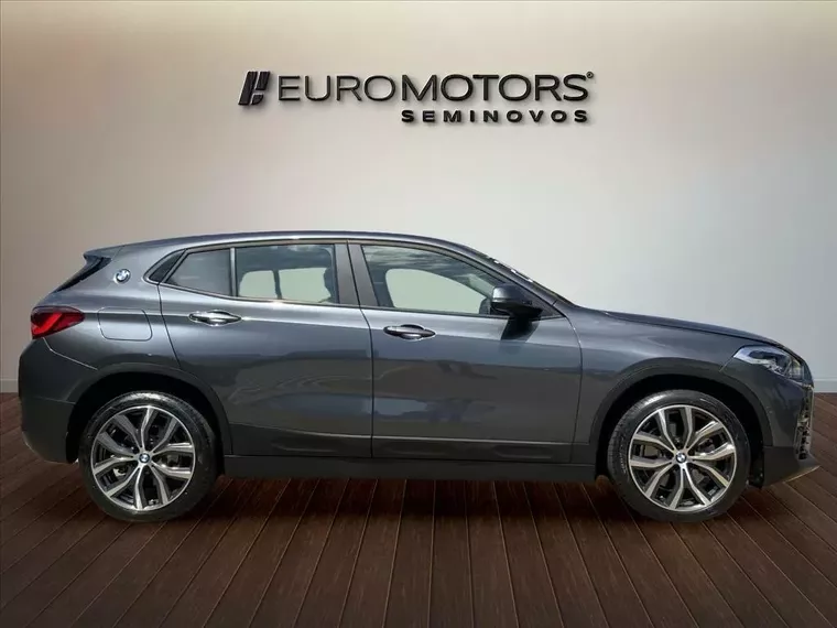 BMW X2 Cinza 15