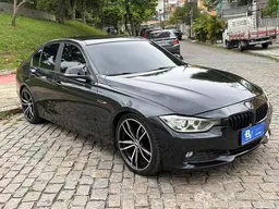 BMW 320i