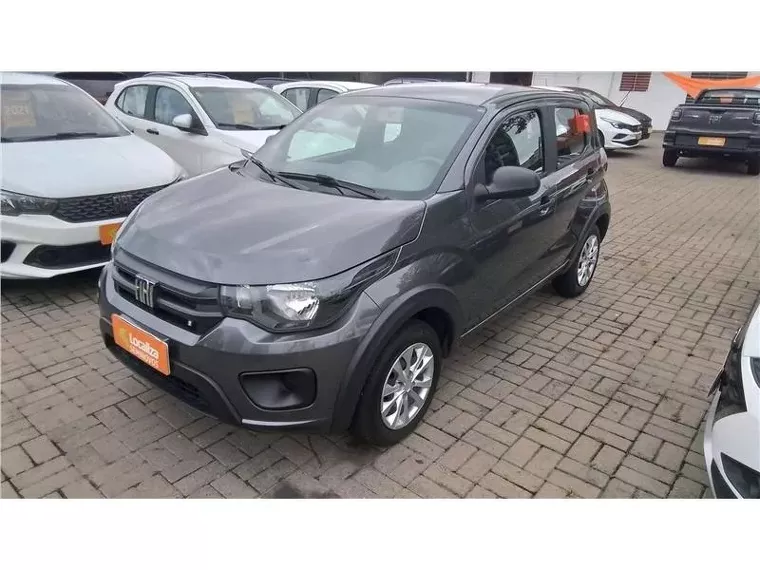 Fiat Mobi Prata 11