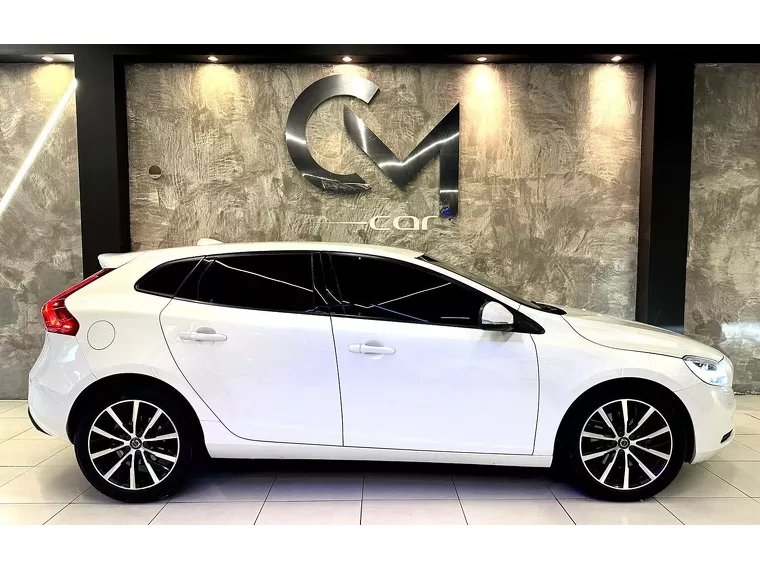 Volvo V40 Branco 13