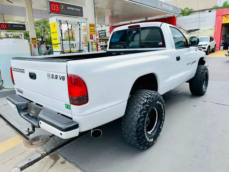 Dodge Dakota Branco 13