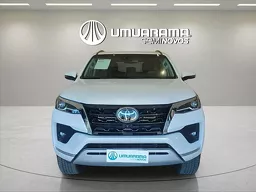 Toyota Hilux SW4