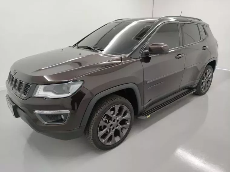 Jeep Compass Marrom 14