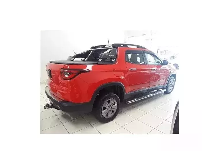 Fiat Toro Vermelho 2