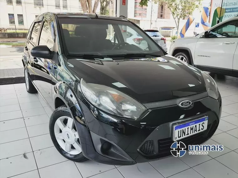 Ford Fiesta Preto 1