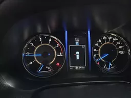 Toyota Hilux SW4
