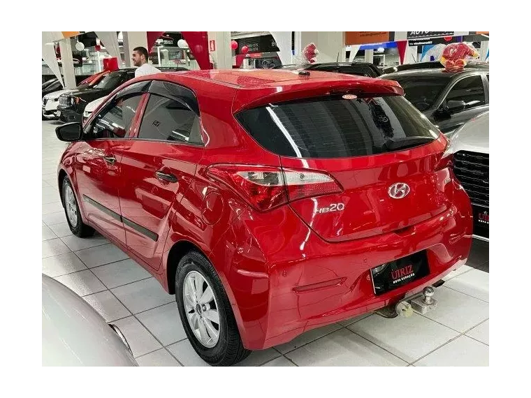 Hyundai HB20 Vermelho 11