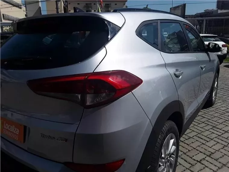 Hyundai Tucson Prata 1