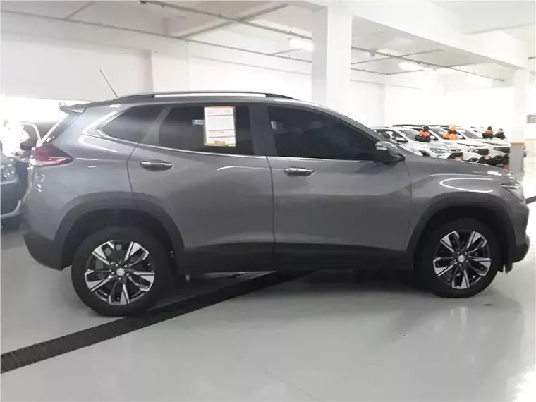 Chevrolet Tracker Cinza 3