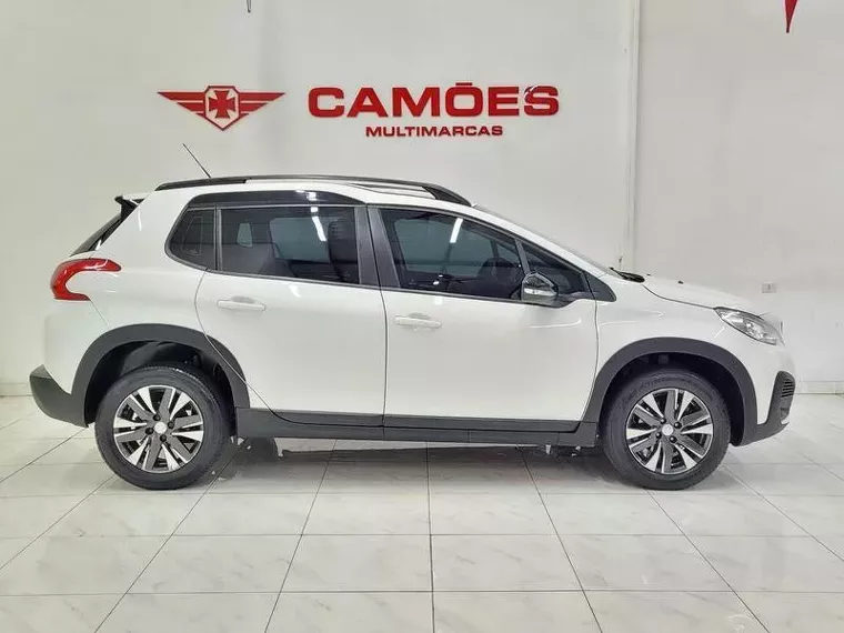 Peugeot 2008 Branco 10