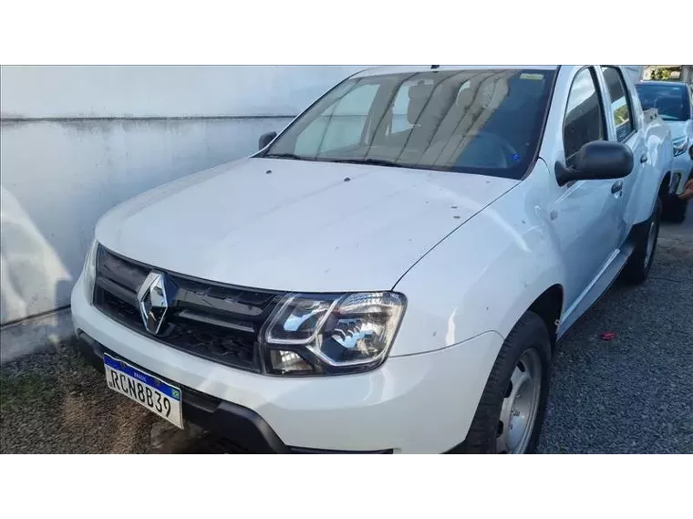 Renault Duster Oroch Branco 1