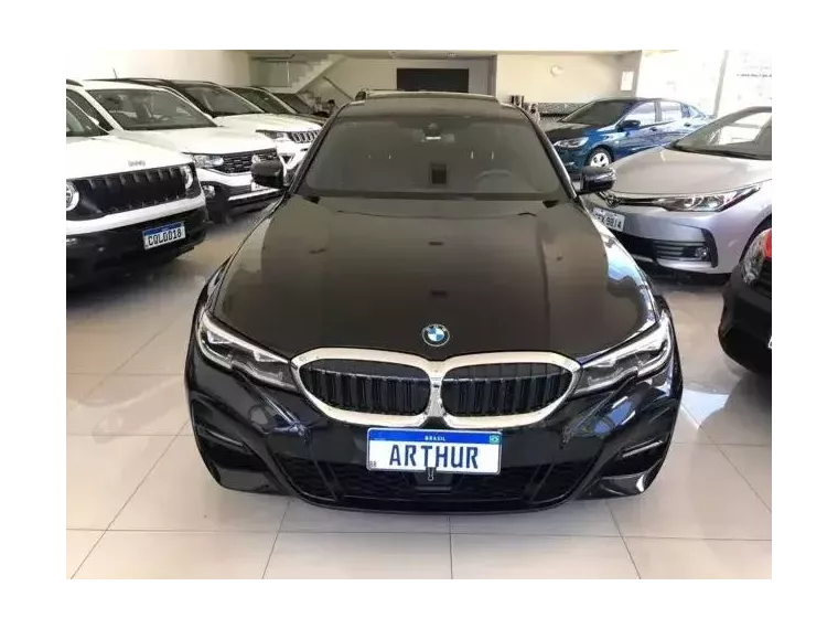 BMW 320i Preto 7