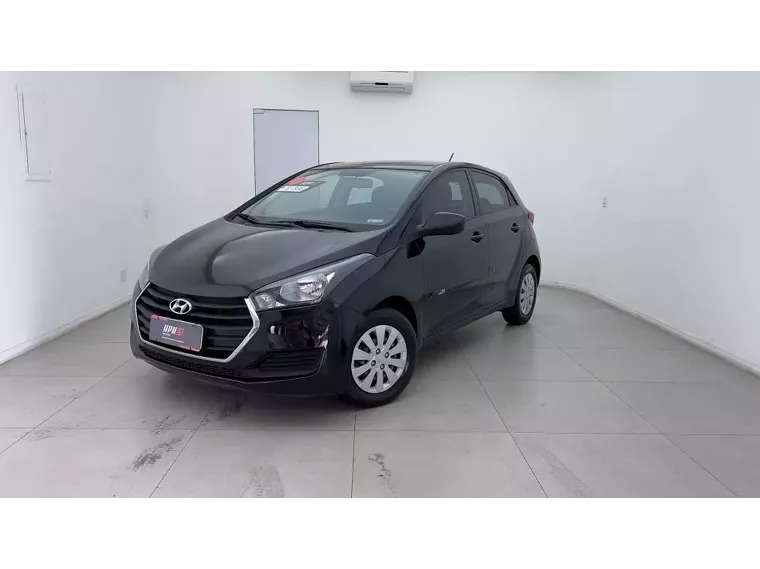 Hyundai HB20 Preto 4