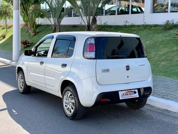 Fiat Uno Branco 1