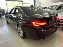 BMW 320i