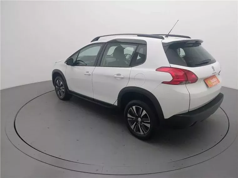 Peugeot 2008 Branco 18