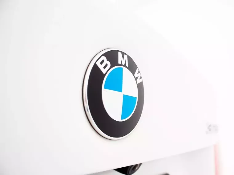 BMW 328i Branco 13