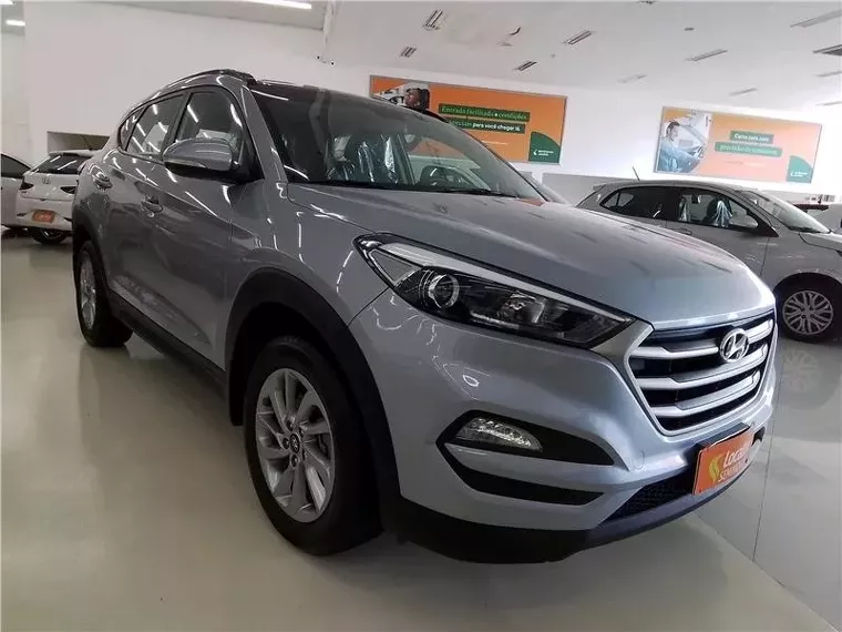 Hyundai Tucson Prata 9