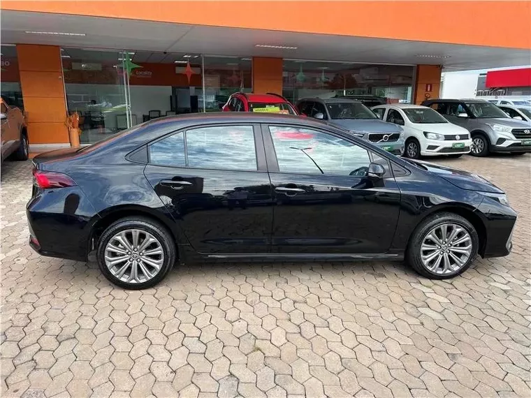 Toyota Corolla Preto 8