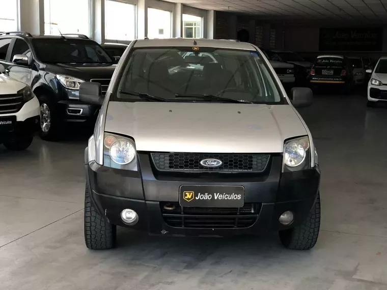 Ford Ecosport Prata 8