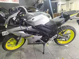 YZF R15