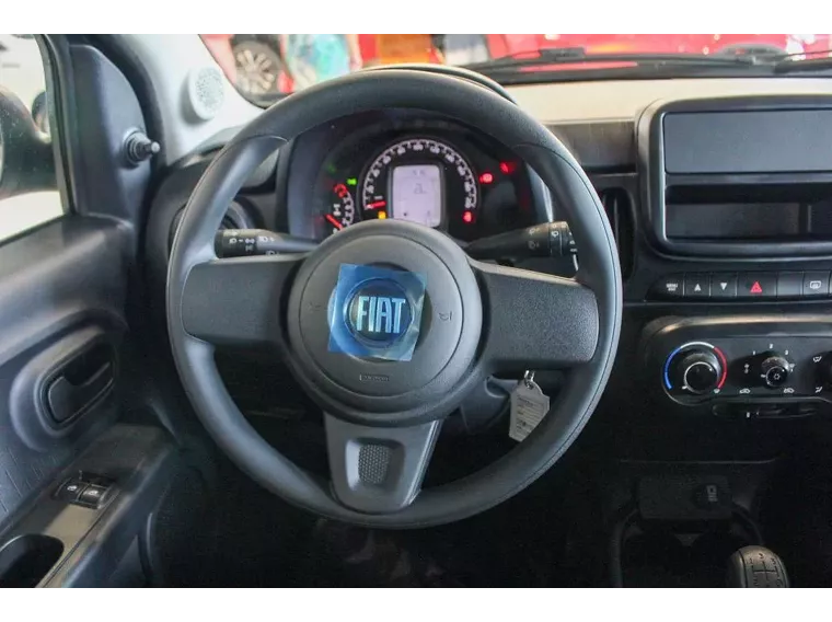 Fiat Mobi Cinza 3