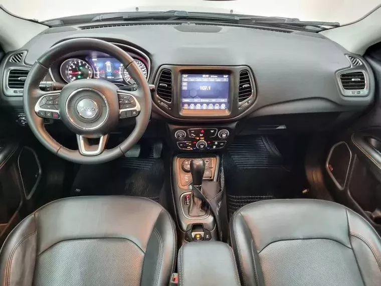 Jeep Compass Prata 11