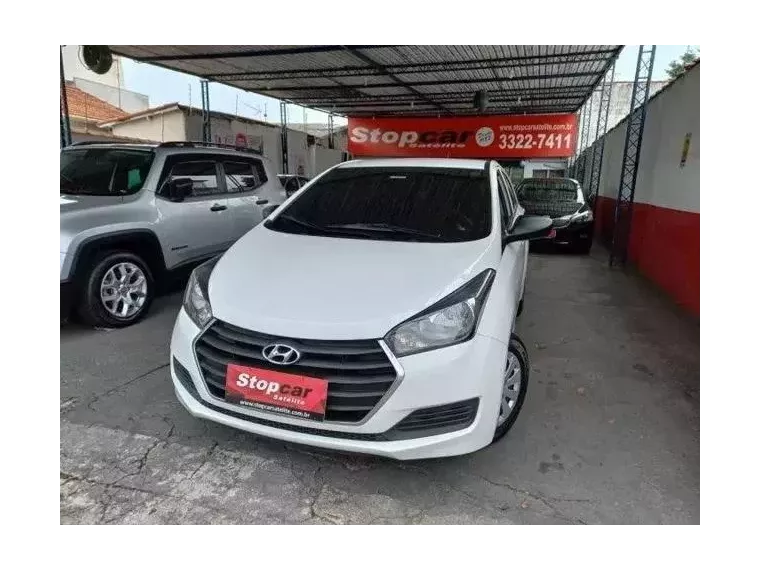 Hyundai HB20 Branco 4