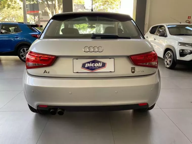 Audi A1 Prata 5