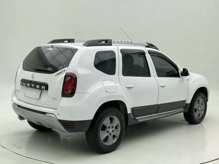 Renault Duster Branco 16