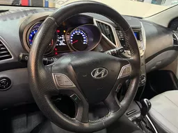 Hyundai HB20X