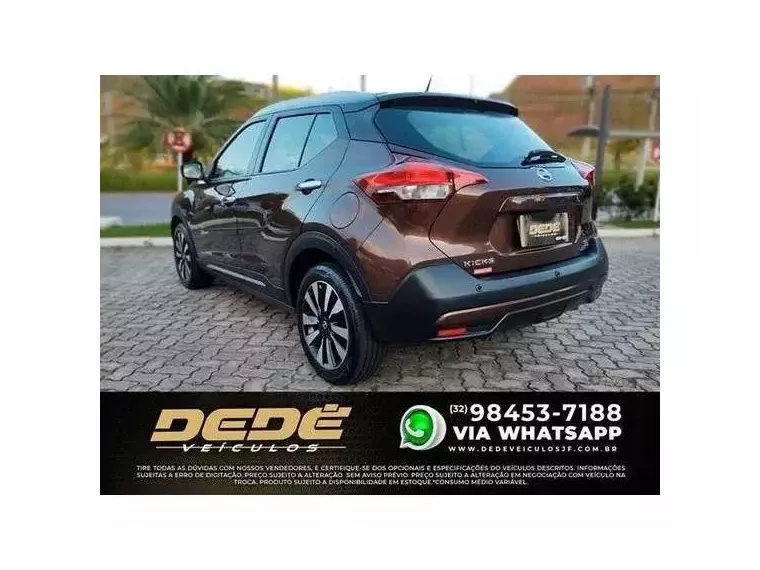 Nissan Kicks Marrom 2