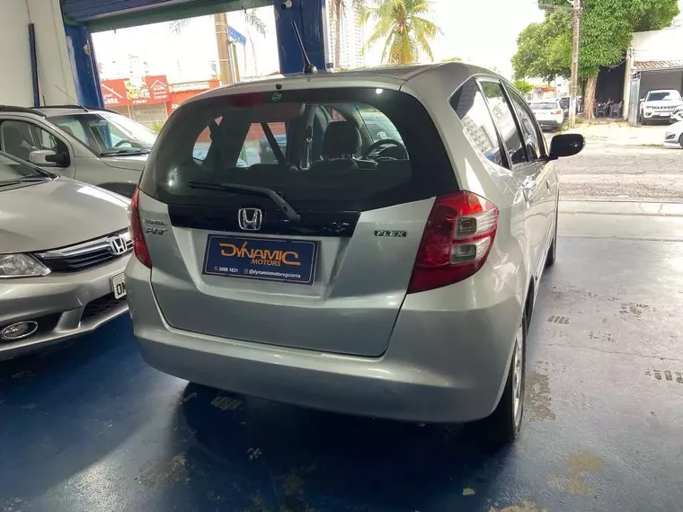 Honda FIT Prata 2