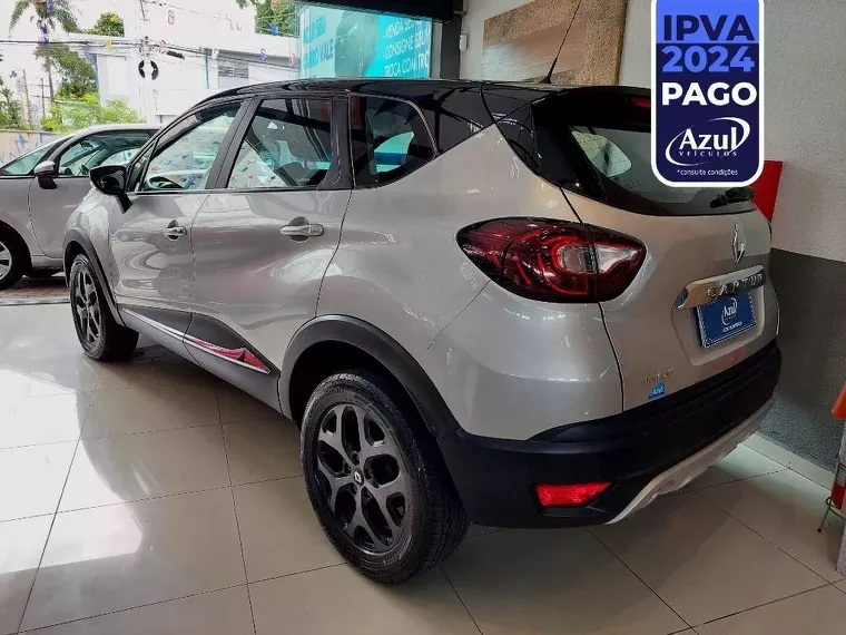 Renault Captur Prata 6