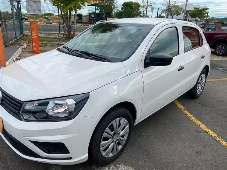 Volkswagen Gol Branco 3