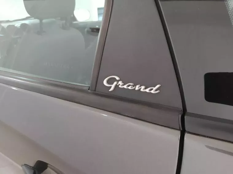 Fiat Grand Siena Cinza 19