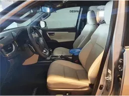 Toyota Hilux SW4