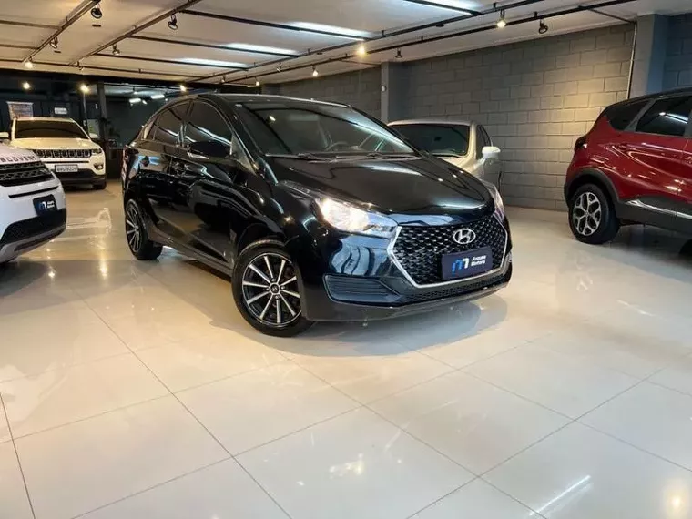 Hyundai HB20S Preto 11