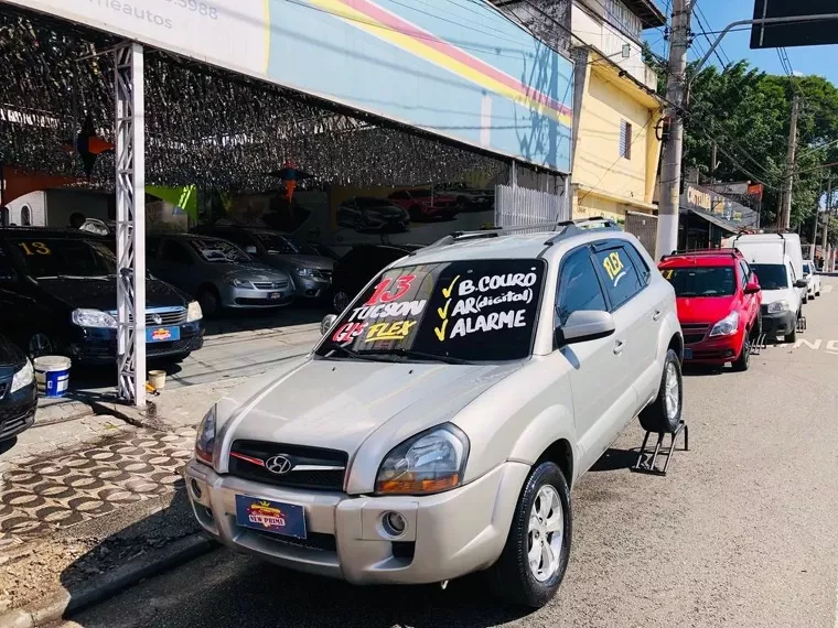 Hyundai Tucson Bege 4