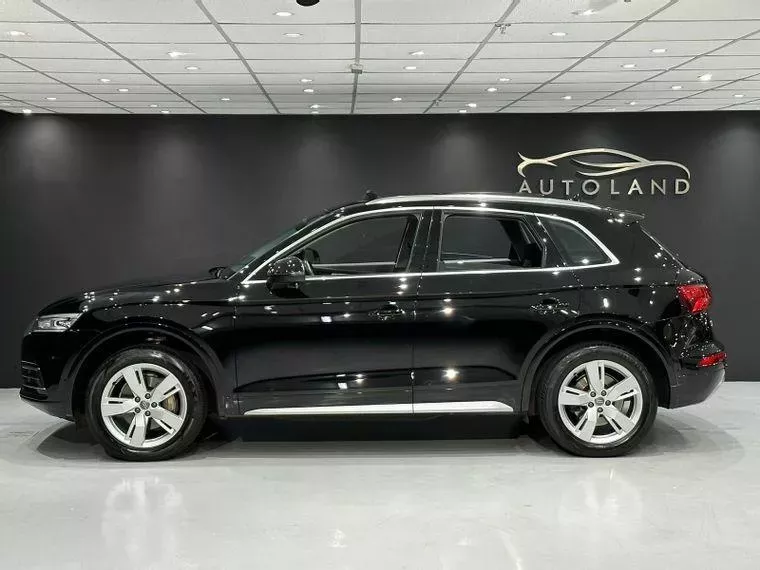 Audi Q5 Preto 15