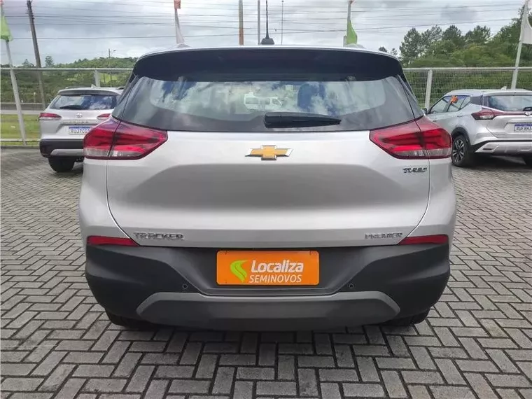 Chevrolet Tracker Prata 11