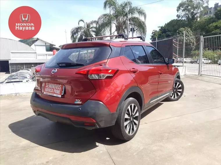 Nissan Kicks Vermelho 3