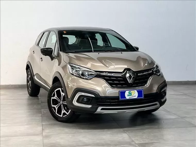 Renault Captur Bege 3