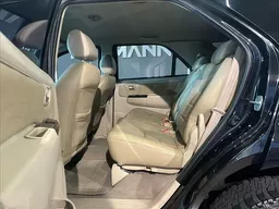 Toyota Hilux SW4