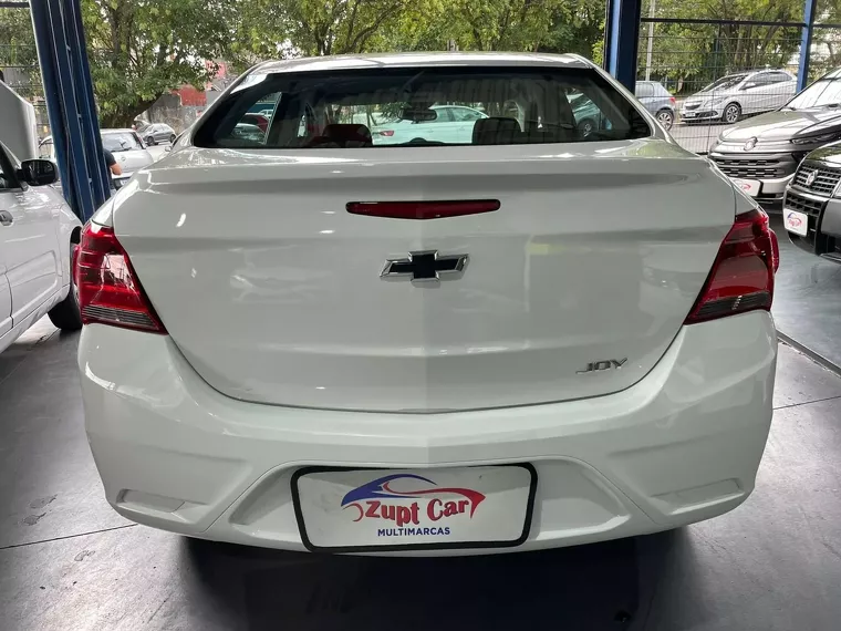 Chevrolet Onix Branco 15